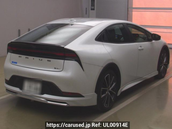 Used 2024 AT toyota prius MXWH60 Image[1]