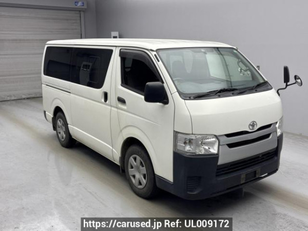 Used 2014 AT toyota regiusace-van TRH200V Image[2]
