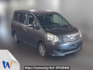 Toyota Noah ZRR70G