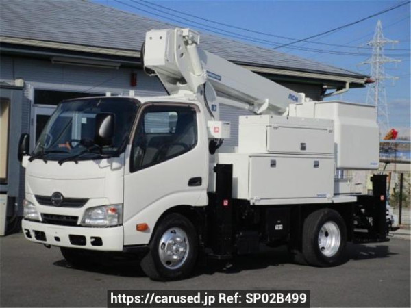 Used 2014 MT hino dutro XZU600E Image[0]