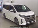 Toyota Noah ZRR80W