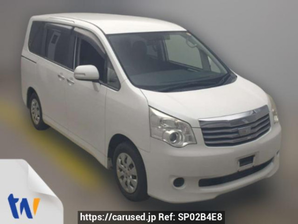 Used 2012 AT toyota noah ZRR70G Image[0]