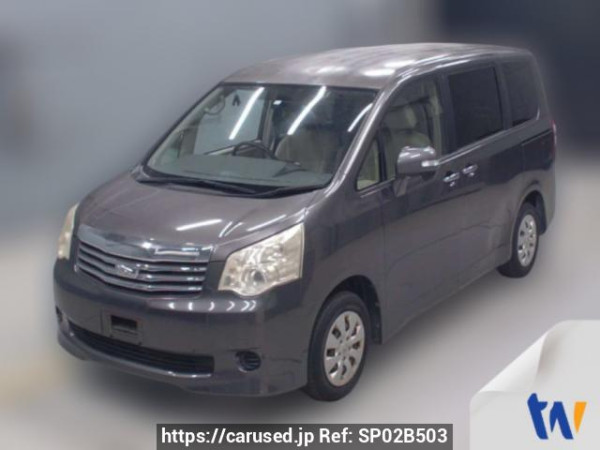Used 2013 AT toyota noah ZRR70G Image[0]