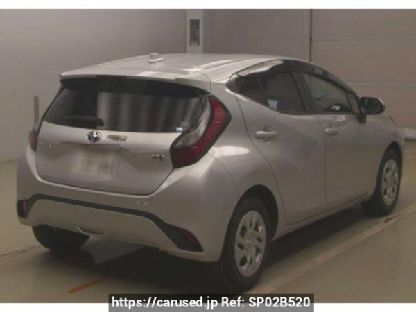 Used 2021 AT toyota aqua MXPK11 Image[1]