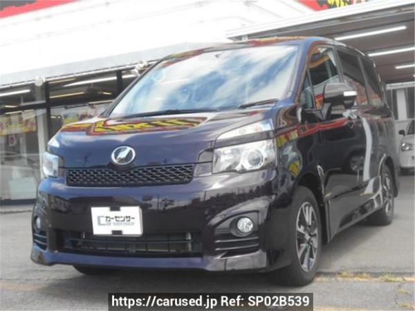 Used 2010 AT toyota voxy ZRR70W Image[0]