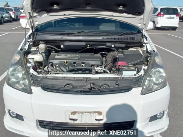 Used 2005 AT toyota wish ZNE10G Image[9]