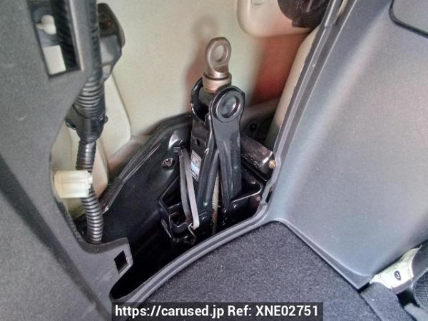 Used 2005 AT toyota wish ZNE10G Image[42]