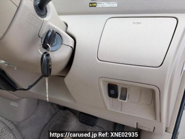 Used 2003 AT toyota raum NCZ20 Image[16]