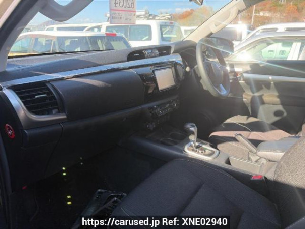 Used 2022 AT toyota hilux GUN125 Image[8]