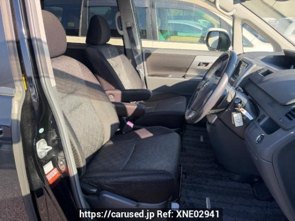 Used 2009 AT toyota noah ZRR70W Image[10]