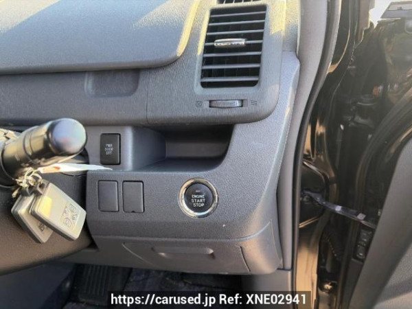 Used 2009 AT toyota noah ZRR70W Image[15]