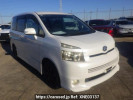 Toyota Voxy ZRR70W