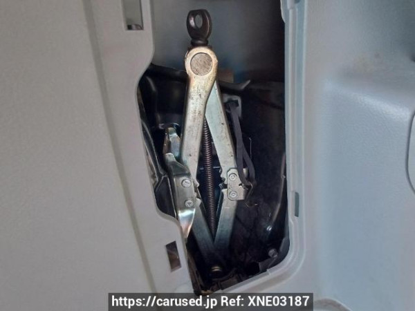 Used 2004 AT toyota voxy AZR60G Image[44]