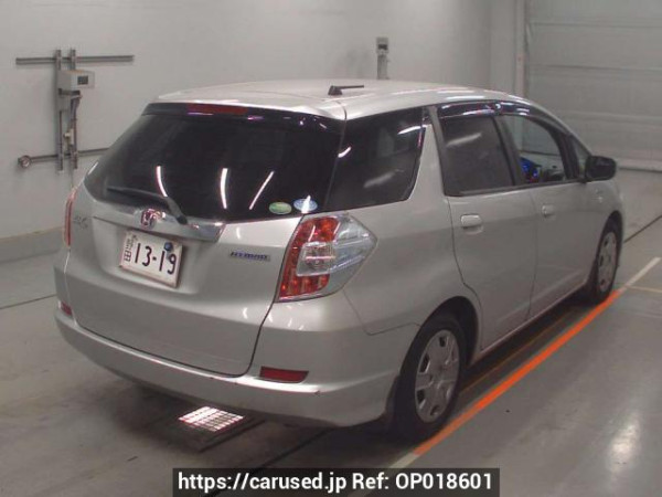 Used 2014 AT honda fit-shuttle-hybrid GP2 Image[1]