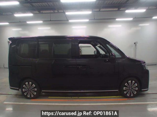 Used 2025 AT honda step-wgn RP8 Image[2]
