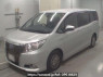 Used 2014 AT toyota esquire ZWR80G Image[0]