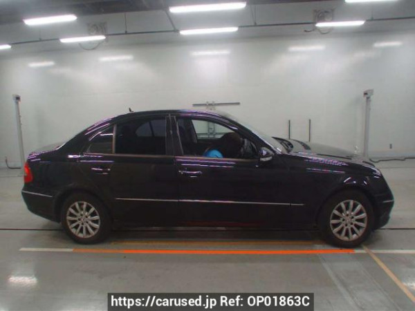 Used 2008 AT mercedes-benz e-class 211052C Image[2]