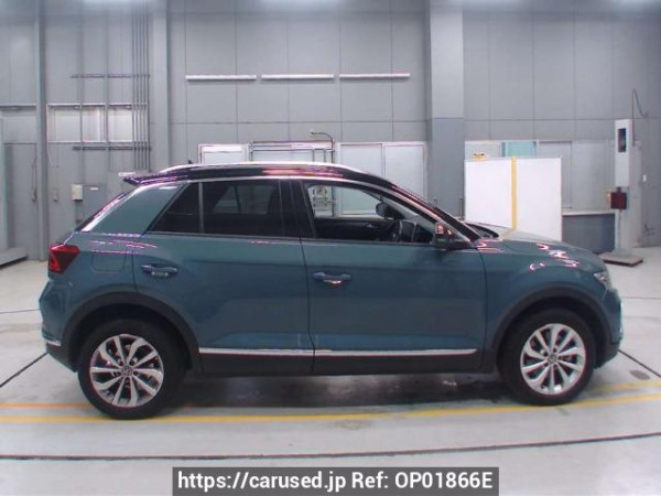 Used 2023 AT volkswagen t-roc A1DFF Image[2]