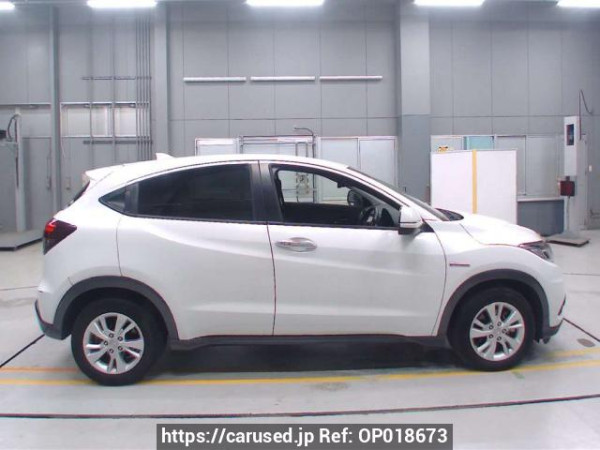 Used 2018 AT honda vezel RU3 Image[2]