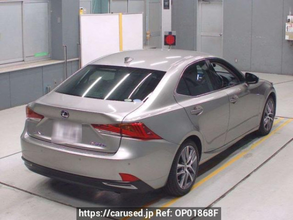 Used 2017 AT lexus is AVE30 Image[1]