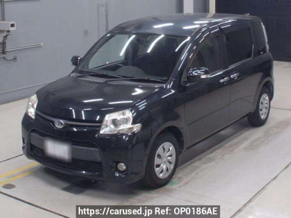 Used 2013 AT toyota sienta NCP81G Image[0]
