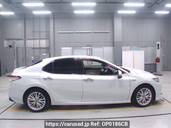 Used 2018 AT toyota camry AXVH70 Image[2]