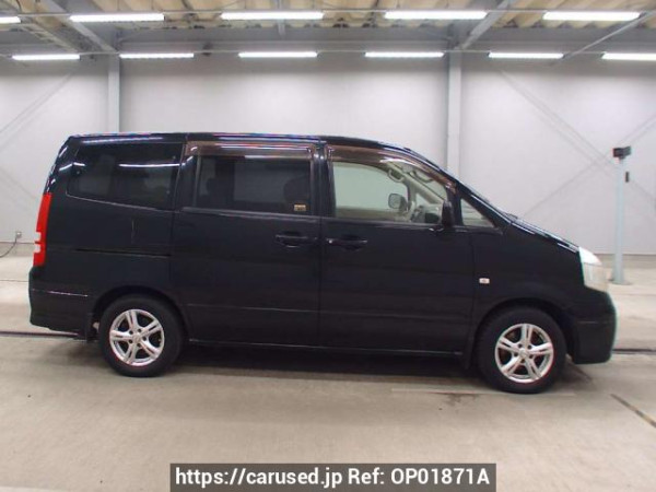 Used 2004 AT nissan serena TNC24 Image[2]
