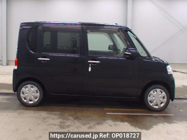 Used 2011 AT daihatsu tanto L385S Image[2]