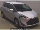 Toyota Sienta NHP170G