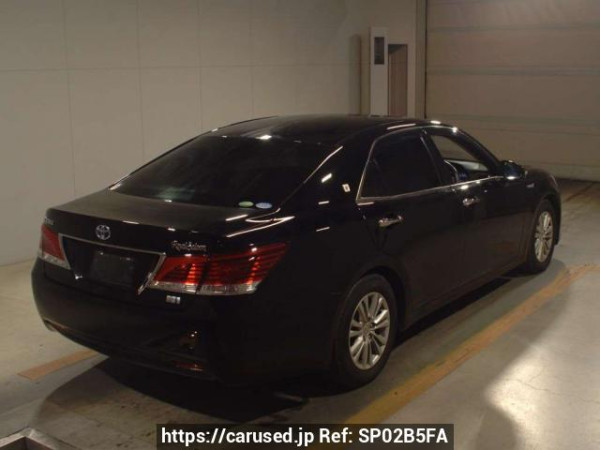 Used 2014 AT toyota crown-hybrid AWS210 Image[1]