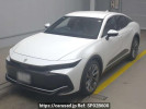 Toyota Crown Crossover AZSH35