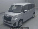 Toyota Roomy M900A
