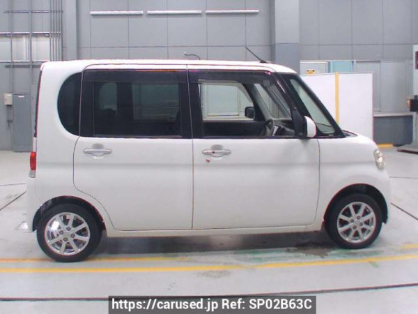Used 2013 AT daihatsu tanto L375S Image[2]