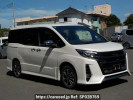 Toyota Noah ZRR80W