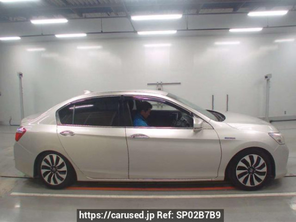 Used 2013 AT honda accord-hybrid CR6 Image[2]