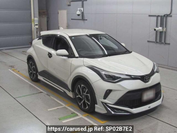 Used 2020 AT toyota c-hr NGX10 Image[0]