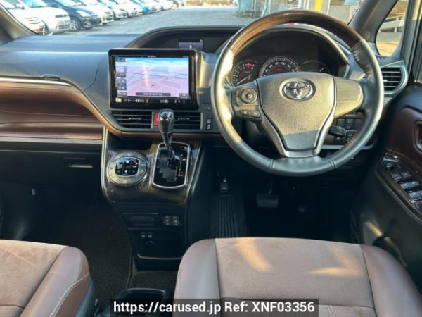 Used 2019 AT toyota esquire ZRR80G Image[19]