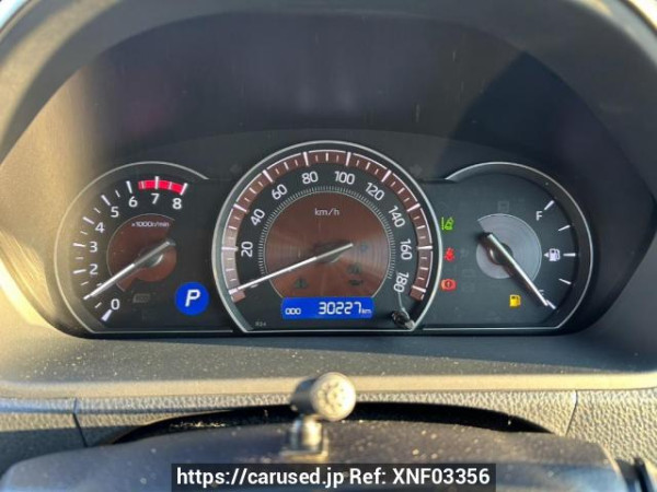 Used 2019 AT toyota esquire ZRR80G Image[25]