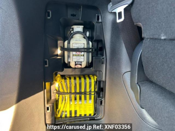 Used 2019 AT toyota esquire ZRR80G Image[44]