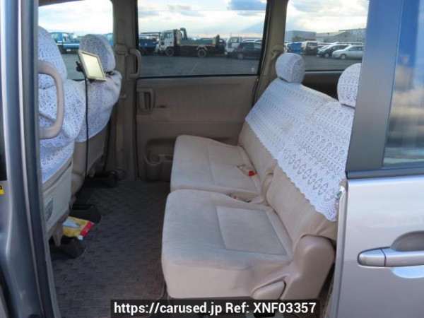 Used 2002 AT toyota noah AZR60G Image[21]
