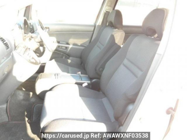 Used 2005 AT toyota wish ZNE10G Image[11]