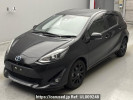 Toyota Aqua NHP10