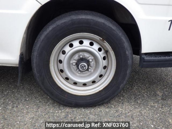 Used 2000 AT toyota hiace-wagon RZH111G Image[31]