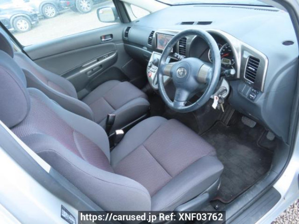 Used 2005 AT toyota wish ZNE10G Image[14]