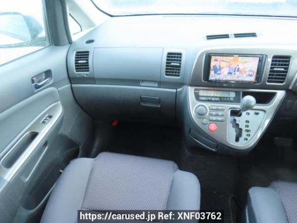 Used 2005 AT toyota wish ZNE10G Image[23]