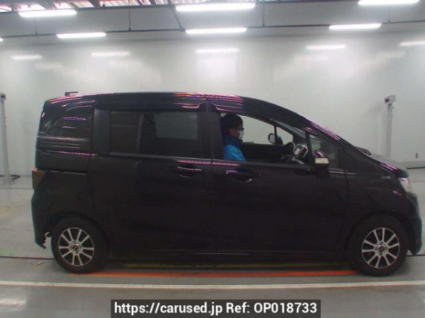 Used 2012 AT honda freed-spike GB3 Image[2]