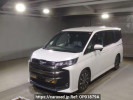 Toyota Noah MZRA90W