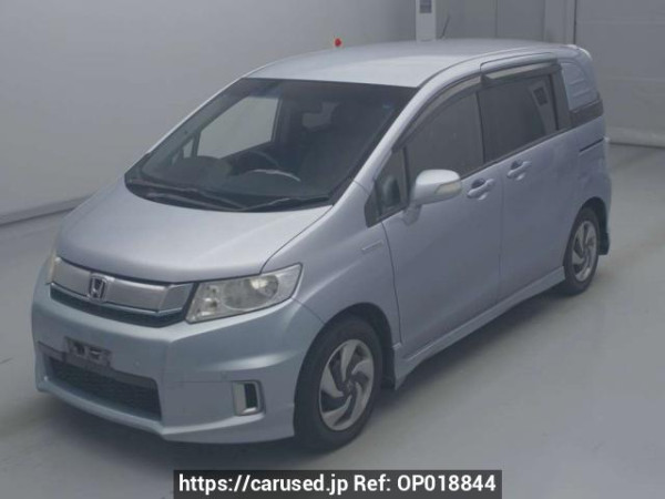 Used 2014 AT honda freed-spike-hybrid GP3 Image[0]