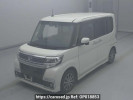 Daihatsu Tanto Custom LA600S