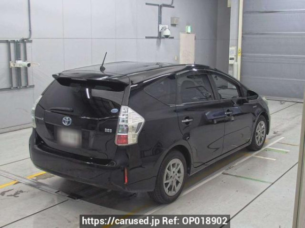Used 2014 AT toyota prius-alpha ZVW41W Image[1]